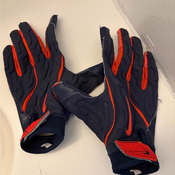 Florida Gators & UVA College Gloves(UVA used twice) - Picture 4 of 4